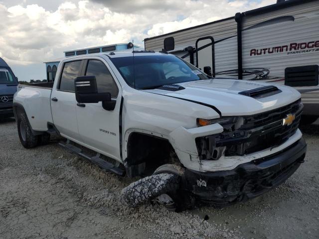 Photo 4 from auction – 2024 CHEVROLET SILVERADO with VIN 1GC4YSEY0RF273230