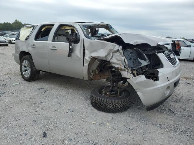 Photo 4 from auction – 2007 GMC YUKON with VIN 1GKFC13057J331023