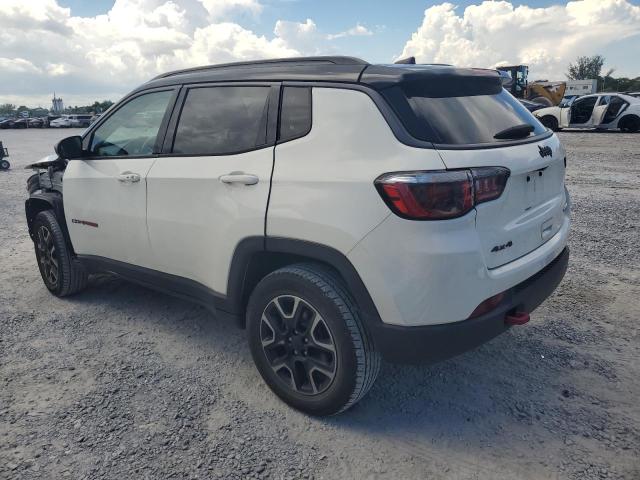 Photo 2 from auction – 2018 JEEP COMPASS TR with VIN 3C4NJDDB6JT451444