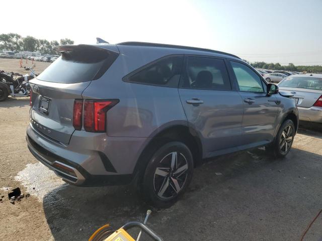 Photo 3 from auction – 2021 KIA SORENTO EX with VIN 5XYRHDLF3MG061107