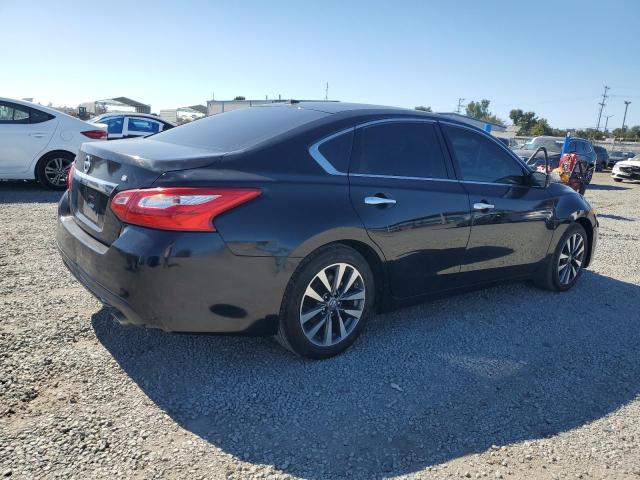 Photo 3 from auction – 2017 NISSAN ALTIMA 2.5 with VIN 1N4AL3AP2HC245102