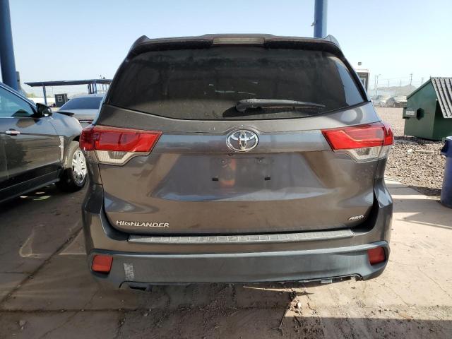 Photo 6 from auction – 2017 TOYOTA HIGHLANDER with VIN 5TDBZRFH2HS483757