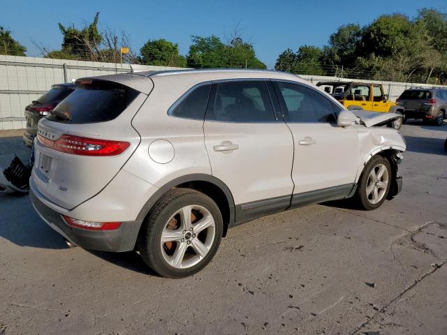 Photo 3 from auction – 2017 LINCOLN MKC PREMIE with VIN 5LMCJ1C96HUL71137
