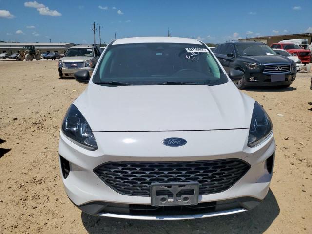 Photo 5 from auction – 2021 FORD ESCAPE S with VIN 1FMCU0F68MUA07639