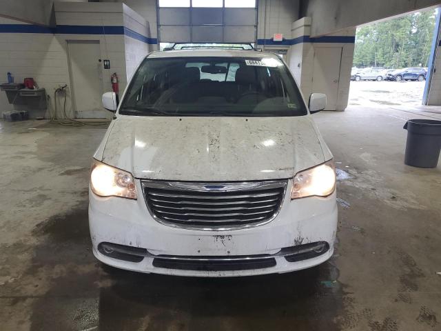 Photo 5 from auction – 2015 CHRYSLER TOWN & COU with VIN 2C4RC1BG5FR583288