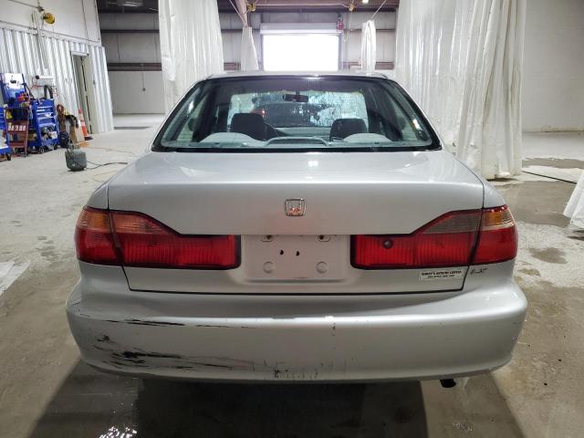 Photo 6 from auction – 2000 HONDA ACCORD LX with VIN 1HGCG6554YA106930