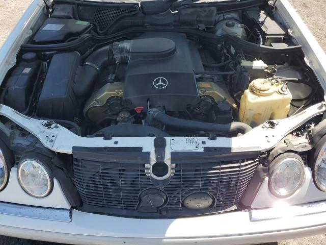 Photo 11 from auction – 1997 MERCEDES-BENZ E 420 with VIN WDBJF72F2VA257190