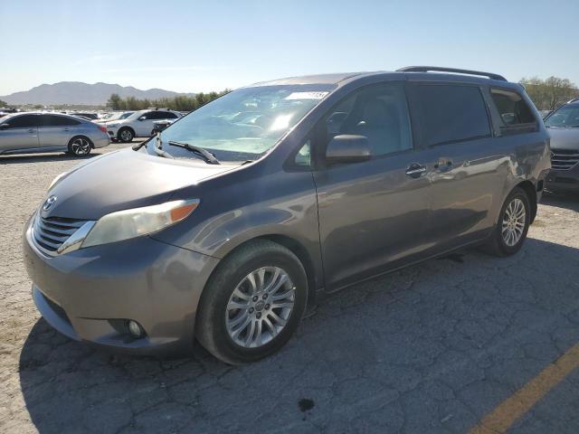 TOYOTA SIENNA XLE 2016 with VIN 5TDYK3DC5GS694033 - Photo from auction