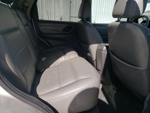 Photo 11 from auction – 2005 FORD ESCAPE HEV with VIN 1FMCU95H65KB77972