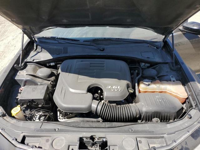 Photo 11 from auction – 2015 CHRYSLER 300 LIMITE with VIN 2C3CCAAG6FH893970