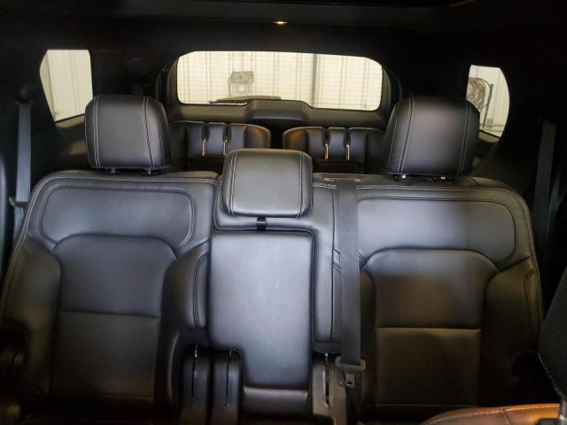 Photo 10 from auction – 2017 FORD EXPLORER L with VIN 1FM5K8F86HGC92201