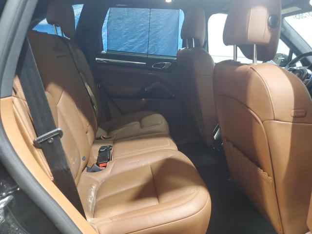 Photo 11 from auction – 2018 PORSCHE CAYENNE with VIN WP1AA2A25JKA05583