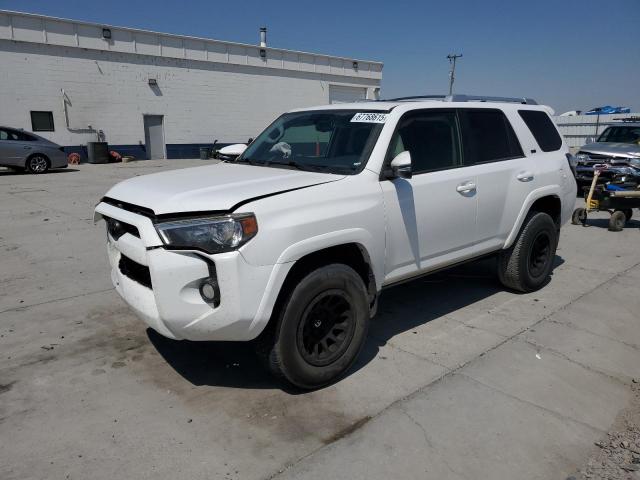 TOYOTA 4RUNNER SR 2016 with VIN JTEBU5JR4G5363482 - Photo from auction