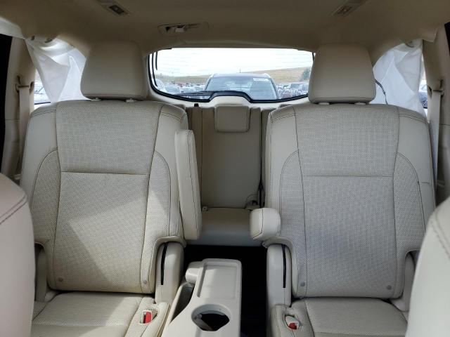 Photo 10 from auction – 2016 TOYOTA HIGHLANDER with VIN 5TDDKRFH1GS239528