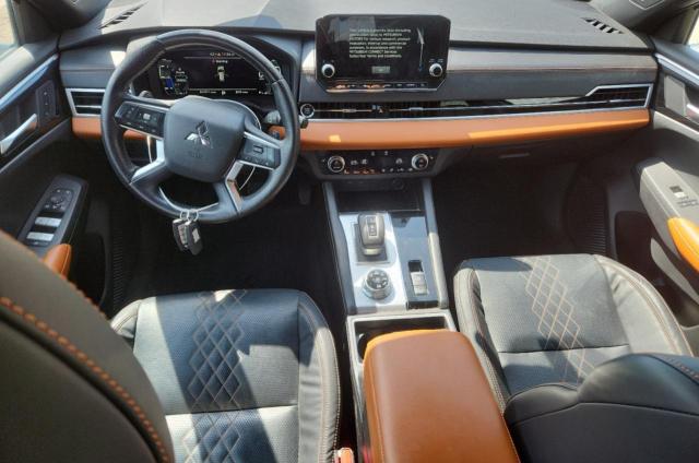 Photo 8 from auction – 2022 MITSUBISHI OUTLANDER with VIN JA4J4VA8XNZ022465