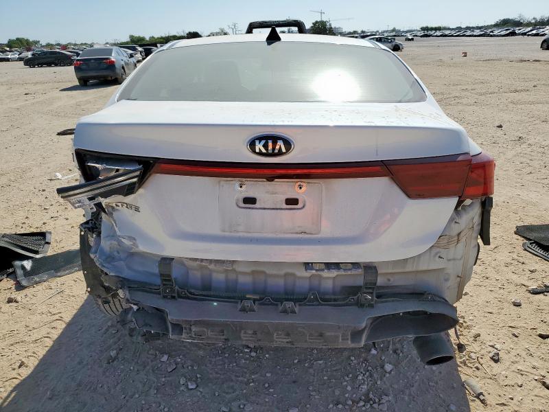 Photo 6 from auction – 2021 KIA FORTE FE with VIN 3KPF24AD6ME297771