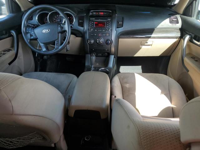 Photo 8 from auction – 2011 KIA SORENTO BASE with VIN 5XYKT3A11BG132500