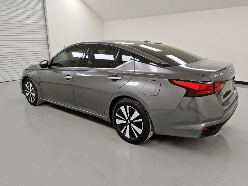 Photo 2 from auction – 2020 NISSAN ALTIMA SL with VIN 1N4BL4EV8LC120858
