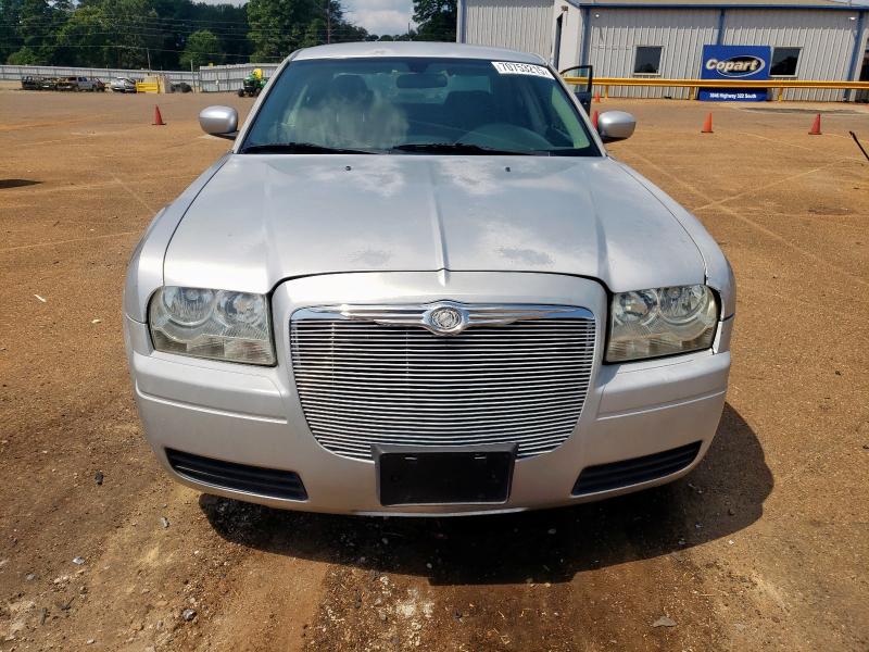 Photo 5 from auction – 2005 CHRYSLER 300 with VIN 2C3JA43R55H138918