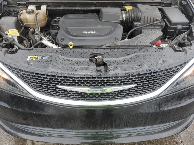 Photo 12 from auction – 2017 CHRYSLER PACIFICA L with VIN 2C4RC1CG6HR704847