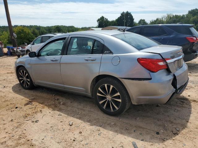Photo 2 from auction – 2014 CHRYSLER 200 TOURIN with VIN 1C3CCBBG8EN120167