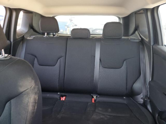 Photo 10 from auction – 2018 JEEP RENEGADE S with VIN ZACCJBAB9JPJ16005
