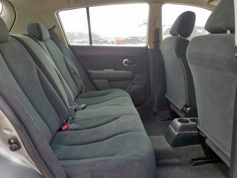 Photo 10 from auction – 2010 NISSAN VERSA S with VIN 3N1BC1CP1AL451671