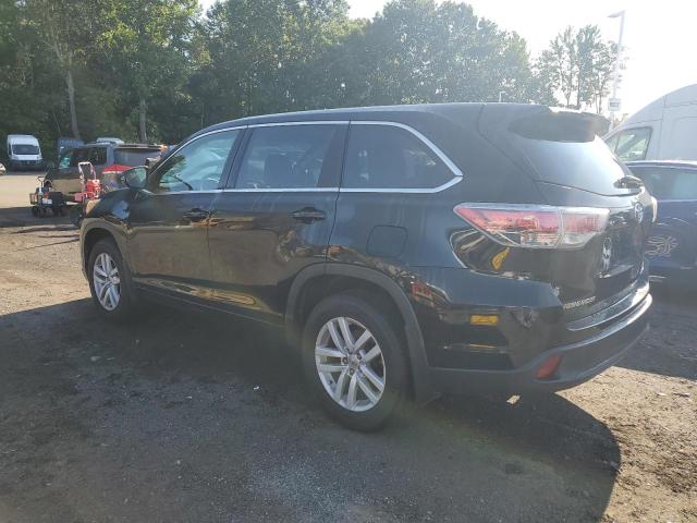 Photo 2 from auction – 2015 TOYOTA HIGHLANDER LE with VIN 5TDBKRFH4FS175880