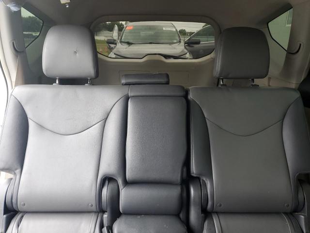 Photo 10 from auction – 2012 TOYOTA PRIUS V with VIN JTDZN3EU0C3019043