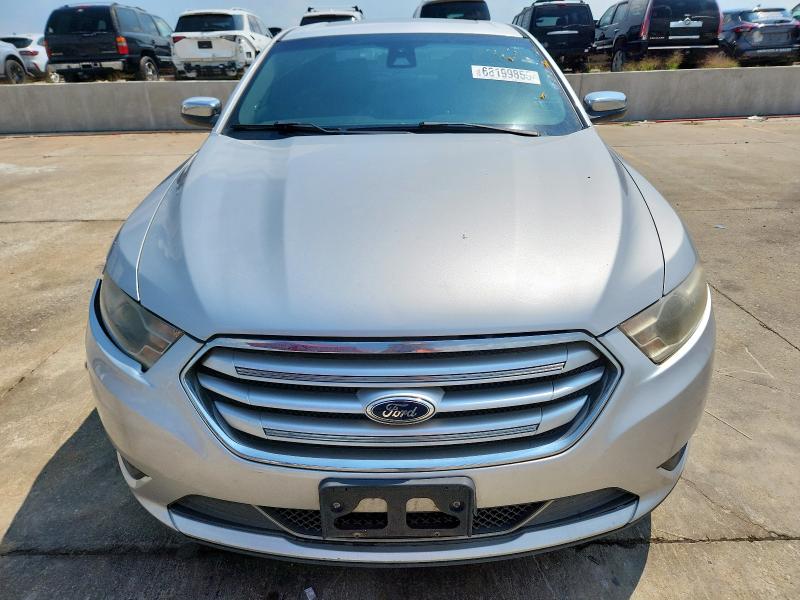 Photo 5 from auction – 2014 FORD TAURUS LIM with VIN 1FAHP2F82EG108793