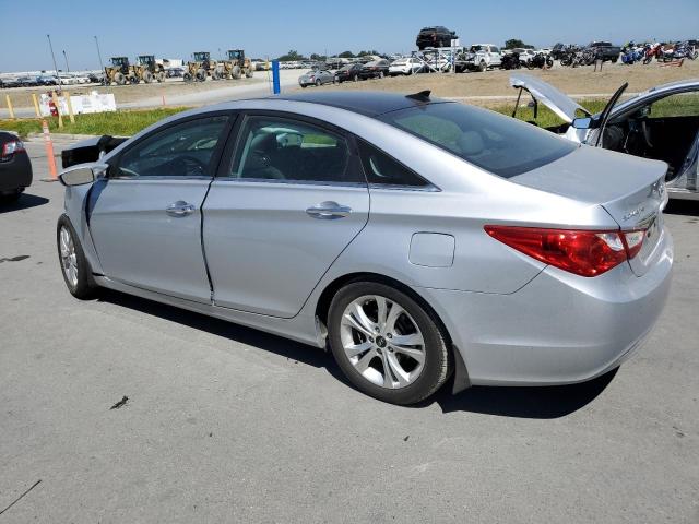 Photo 2 from auction – 2013 HYUNDAI SONATA SE with VIN 5NPEC4AC0DH679001