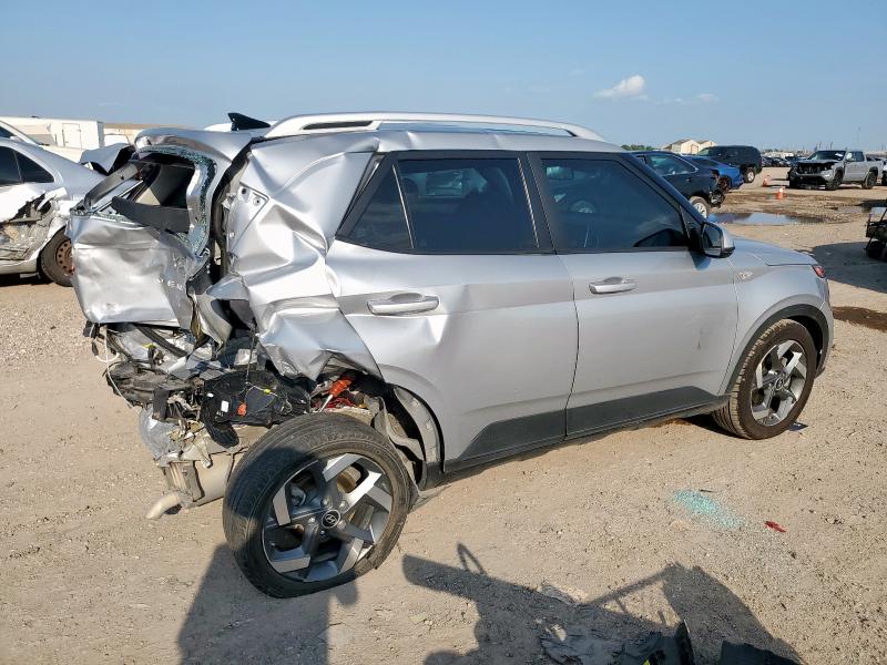 Photo 3 from auction – 2022 HYUNDAI VENUE with VIN KMHRC8A35NU137534