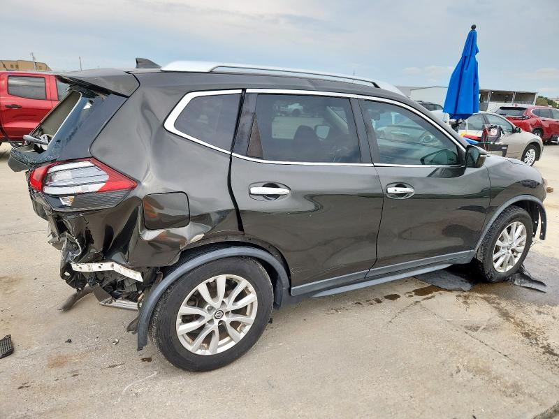 Photo 3 from auction – 2017 NISSAN ROGUE S with VIN KNMAT2MVXHP519377