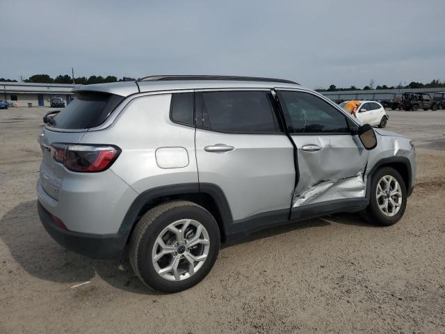 Photo 3 from auction – 2025 JEEP COMPASS LATITUDE with VIN 3C4NJDBN6ST528909