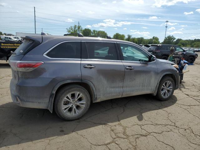 Photo 3 from auction – 2016 TOYOTA HIGHLANDER with VIN 5TDBKRFH6GS278512