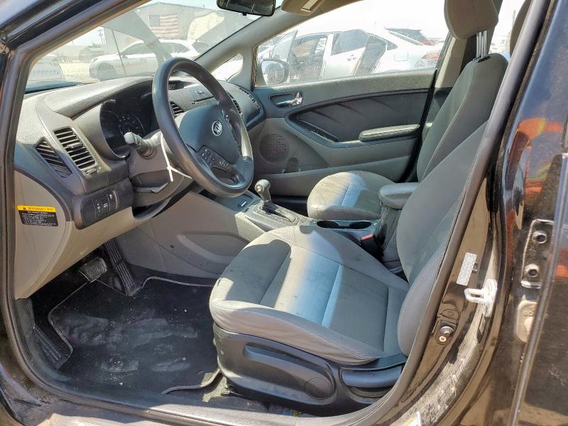 Photo 7 from auction – 2016 KIA FORTE LX with VIN KNAFX4A68G5590474