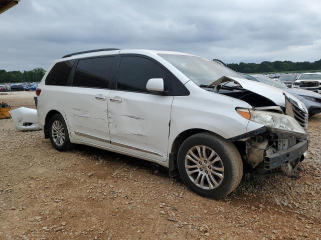 Photo 4 from auction – 2016 TOYOTA SIENNA with VIN 5TDYK3DC2GS696113