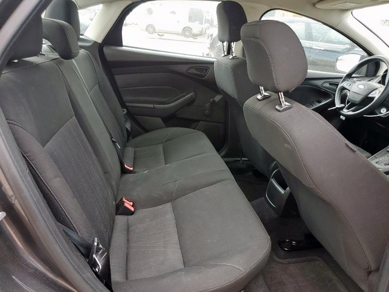 Photo 10 from auction – 2015 FORD FOCUS S with VIN 1FADP3E25FL357101