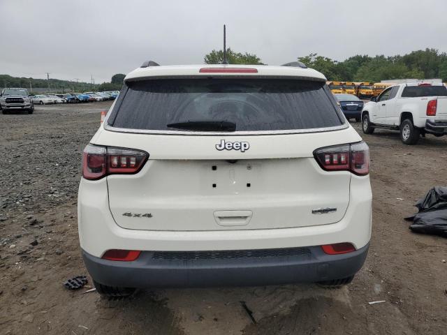Photo 6 from auction – 2018 JEEP COMPASS LA with VIN 3C4NJDBB5JT112726