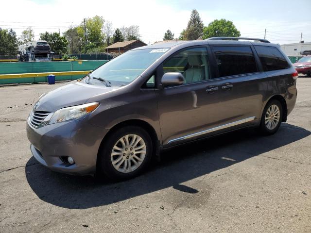 TOYOTA SIENNA XLE 2012 with VIN 5TDYK3DC6CS266868 - Photo from auction