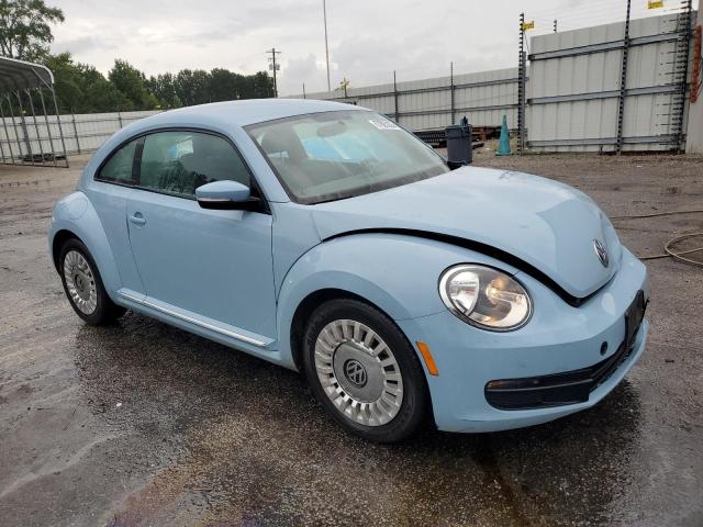 Photo 4 from auction – 2014 VOLKSWAGEN BEETLE with VIN 3VWJX7AT0EM632760