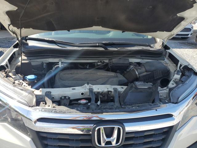 Photo 11 from auction – 2018 HONDA RIDGELINE with VIN 5FPYK3F58JB017768
