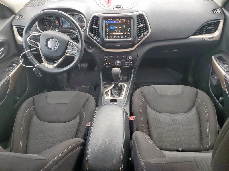 Photo 8 from auction – 2019 JEEP CHEROKEE L with VIN 1C4PJLCB3HD214639