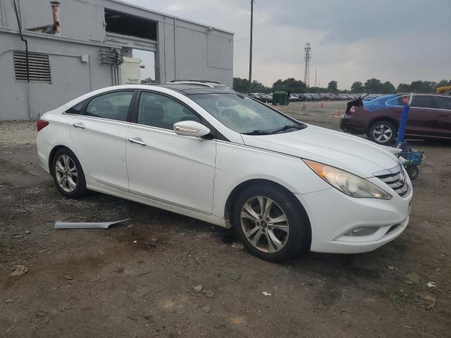 Photo 4 from auction – 2013 HYUNDAI SONATA SE with VIN 5NPEC4AC7DH521044