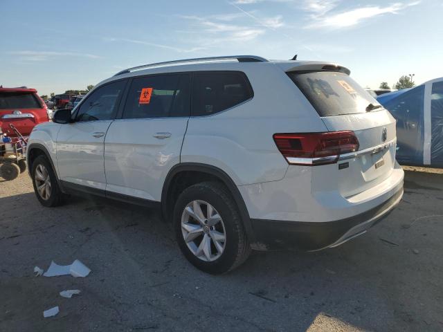 Photo 2 from auction – 2018 VOLKSWAGEN ATLAS S with VIN 1V2AP2CA3JC540361