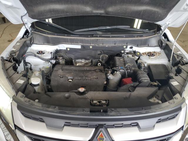 Photo 12 from auction – 2023 MITSUBISHI OUTLANDER with VIN JA4ARUAU5PU005419