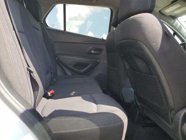 Photo 11 from auction – 2017 CHEVROLET TRAX 1LT with VIN 3GNCJPSB1HL147404