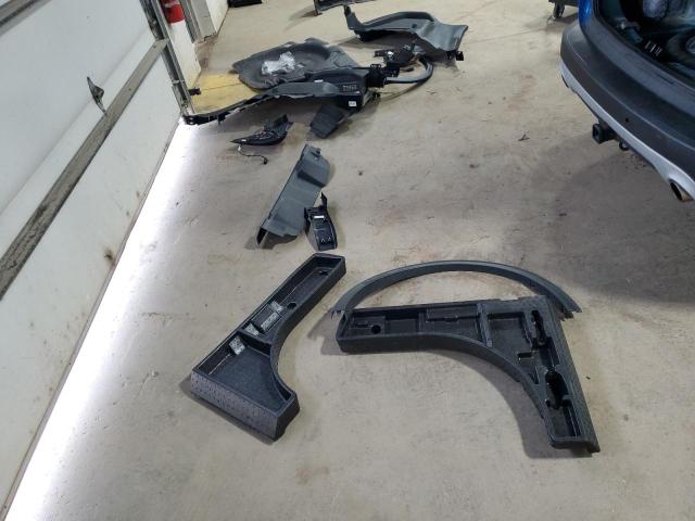Photo 13 from auction – 2020 FORD ESCAPE SEL with VIN 1FMCU9H95LUA29754