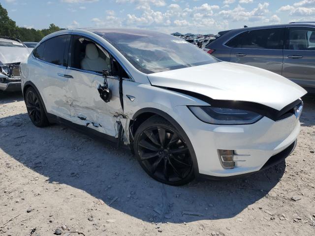 Photo 4 from auction – 2017 TESLA MODEL X with VIN 5YJXCBE28HF061119