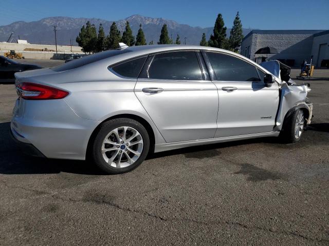 Photo 3 from auction – 2019 FORD FUSION SE with VIN 3FA6P0LU6KR188939